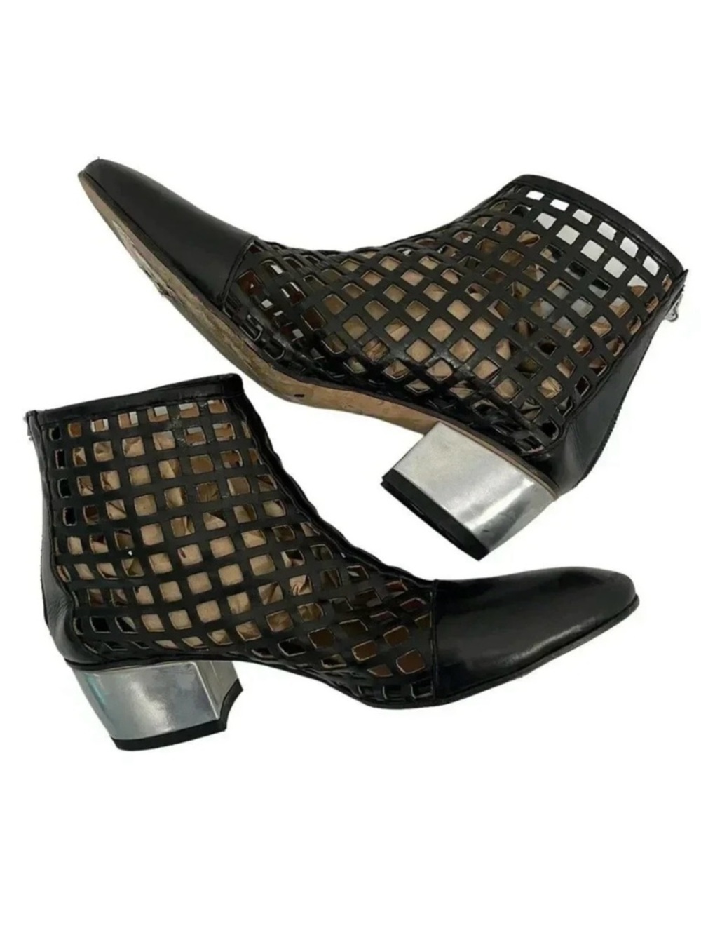 Aquatalia by Marvin K Perforated Fishnet Laser Cut Ankle Booties Black Leather 6